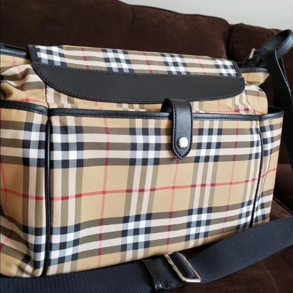 Burberry Vintage Baby Diaper Bag - Picture 3 of 12